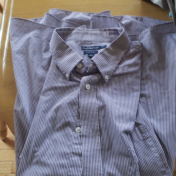 White and purple striped short sleeve dress shirt - Picture 1 of 1